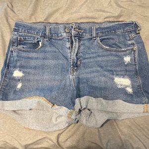 Boyfriend Jean shorts mid rise